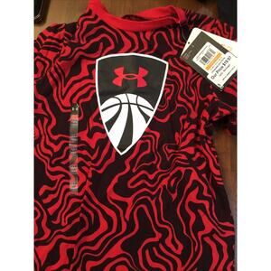 Under Armour T-Shirt Basketball Shield Red Boys Youth YSM MSRP $30